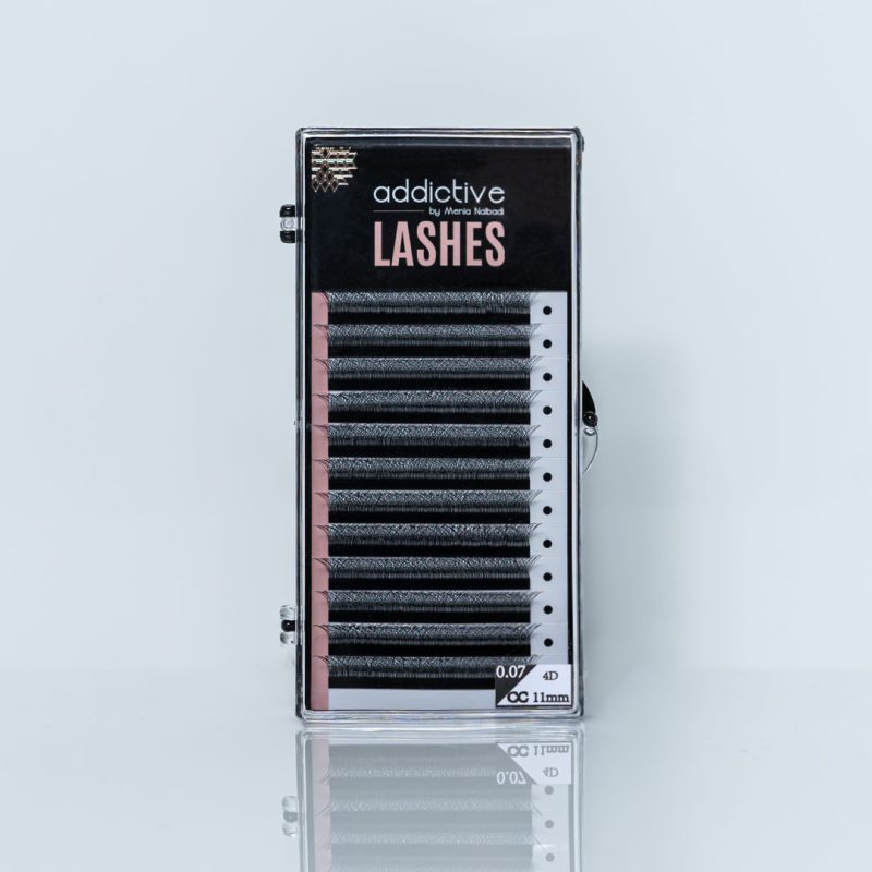 Κασετίνα με έτοιμα τουφάκια βλεφαρίδων 4D W-Shape Clover της Addictive Lashes για πλούσιο volume.