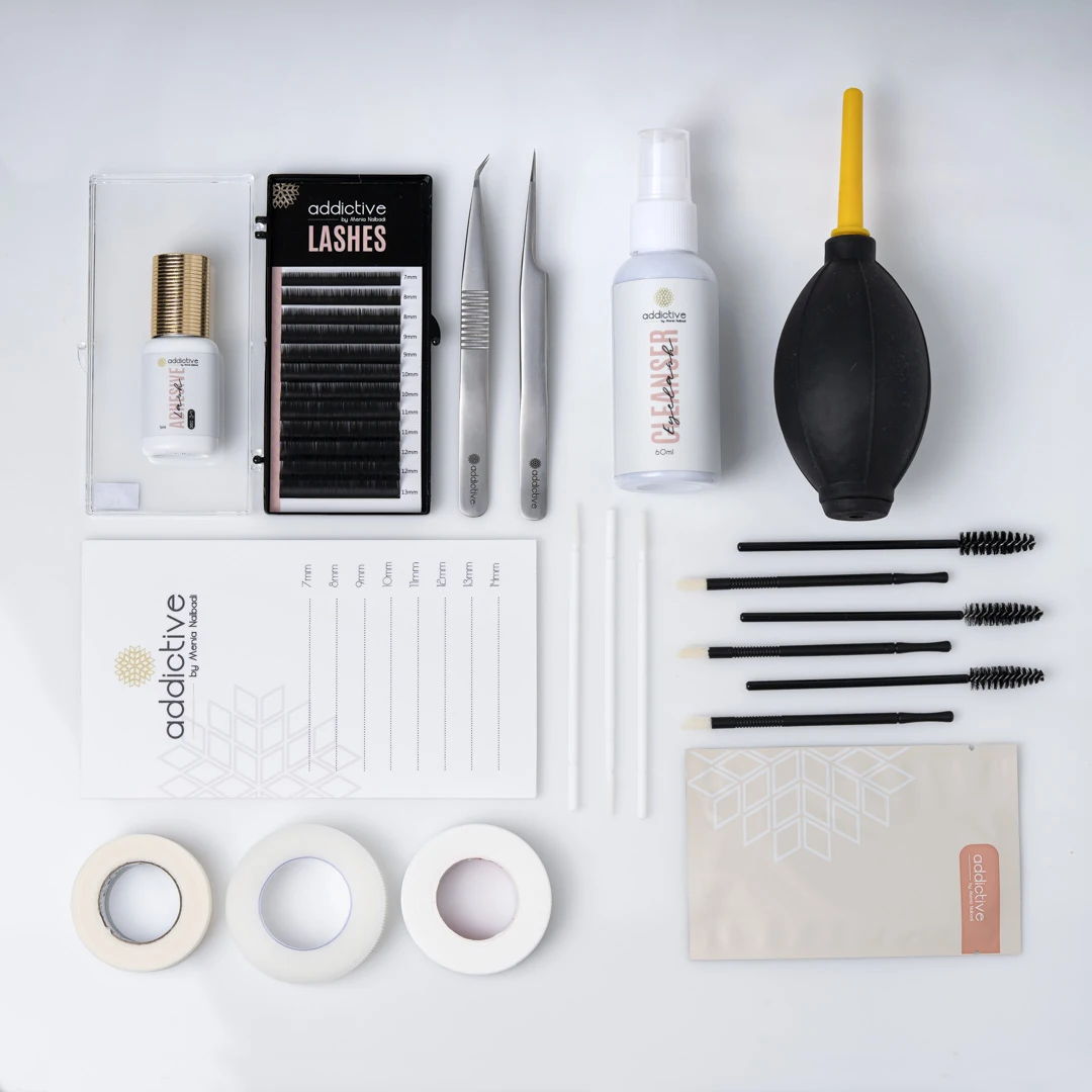 Kit-One-By-One Πλήρες επαγγελματικό κιτ One by One lashes της Addictive με κόλλα, βλεφαρίδες, λαβίδες, ταινίες και αναλώσιμα.