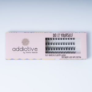Συσκευασία DIY βλεφαρίδων Power Doll της Addictive Lashes. Αυτοκόλλητα τουφάκια (self-adhesive clusters) σχεδιασμένα για Doll Eye αποτέλεσμα και τοποθέτηση under lash.